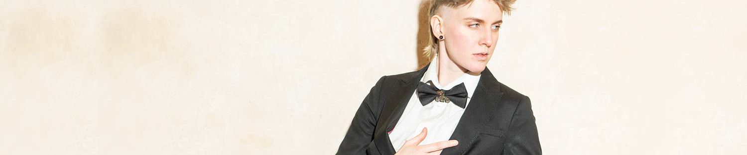 Mika von Lesben Escort 